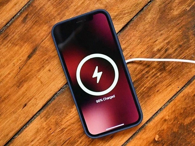 定州苹果手机维修分享iPhone 12可以随便充电吗 